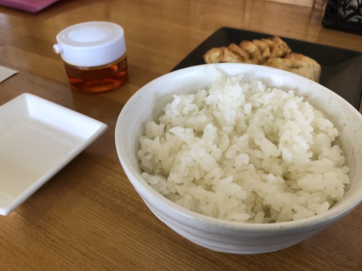麺屋泰紋茨曽根店の餃子＆ライスセット
